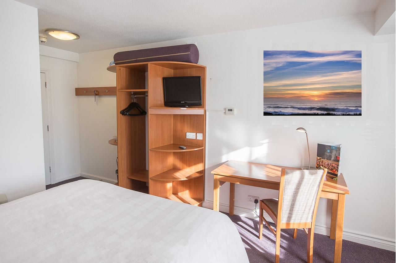 Redwings Lodge Solihull Eksteriør billede
